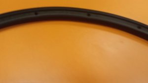 Уплотнитель двери передней левой Skoda Octavia A7