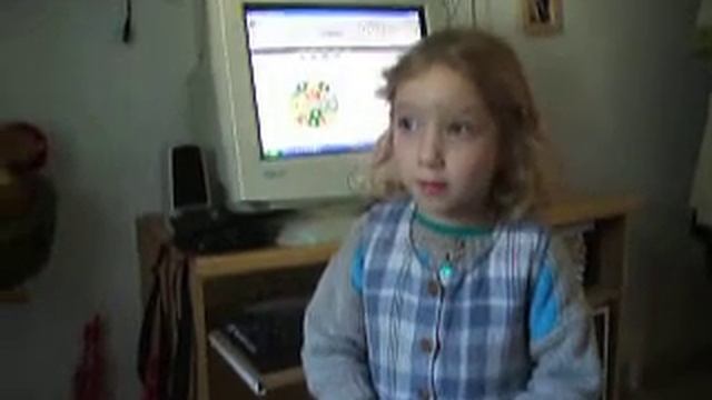 Мышонок, мышонок! А почему у тебя нос грязный?! смотреть онлайн