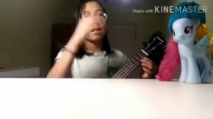 Разбор песни на укулеле Tenderlybae я урод