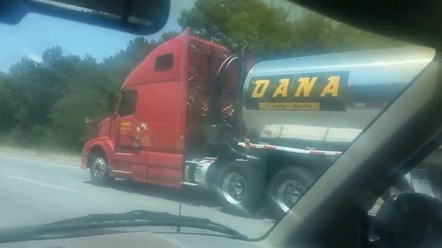 DANA Transport Inc Volvo VNL64T 780 tanker truck смотреть онлайн
