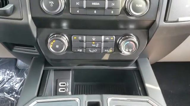 2019 Ford F-150 Corpus Christi, Port Lavaca, Victoria, Kingsville, Alice, TX KKE21115 смотреть онлайн