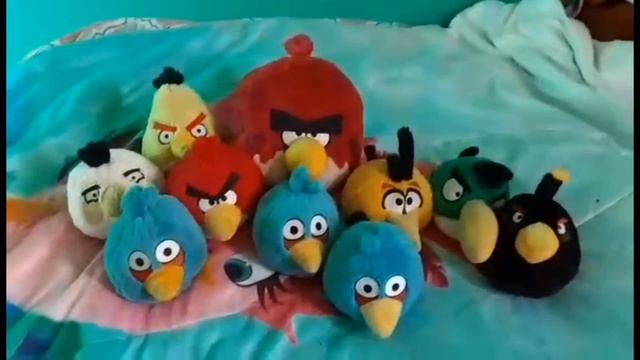 PLUSH OF THE MONTH: ANGRY BIRDS CLASSIC COMMONWEALTH COLLECTION (BIRDS ONLY)