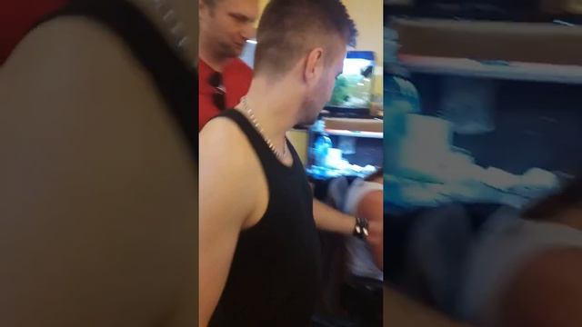 Ремонт петель ноутбука, пайка серебром смотреть онлайн