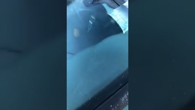 как быстро разморозить лобовое стекло смотреть онлайн