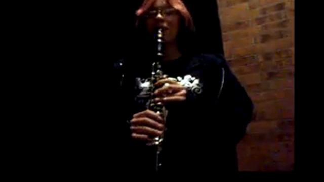 Me playing Clarinet-Snake Charmer. смотреть онлайн