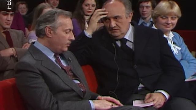 Quand Pierre Tchernia invite Michel Serrault (1980) - Zygomaticorama - RTBF Archives смотреть онлайн