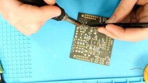 Пайка компонентов на плату