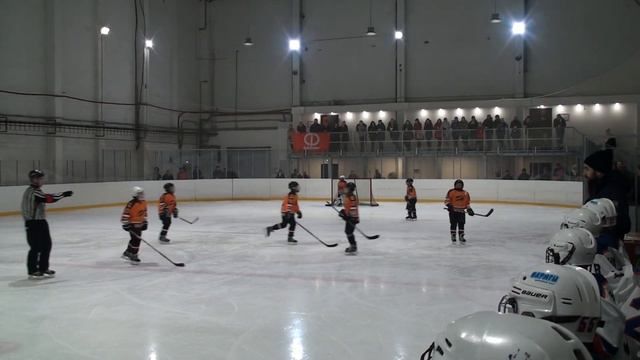 СКА Варяги 09 - Фаворит 08. 1 период. 28.01.2018. Открытое первенство ЛО детских команд 08-09 г.р. смотреть онлайн
