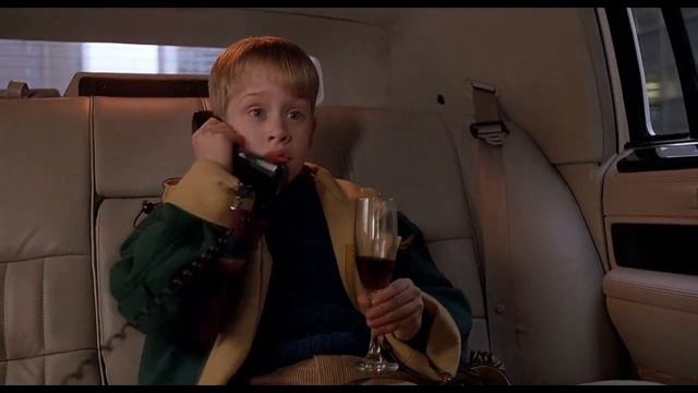 Home Alone 2 - Its Beginning To Look A Lot Like Christmas (HD)