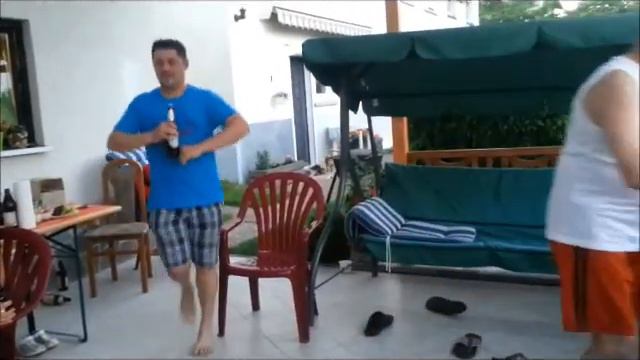 Мужчины любят смешно и кратко смотреть онлайн