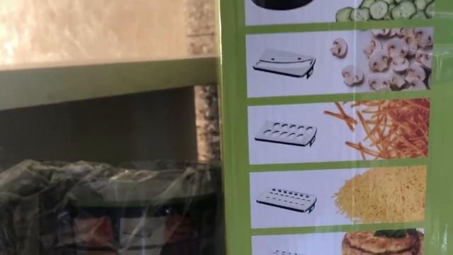 Распаковка - Кухонный комбайн Normann AFP-947 смотреть онлайн