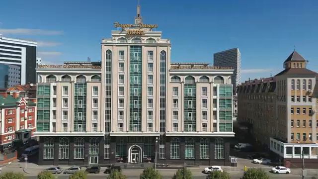 Сегодня я вам покажу очень замечательный город который называется Казань, Татарстан смотреть онлайн