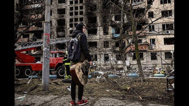 Дмитрий TV. Клип "Когда Закончится Война". смотреть онлайн