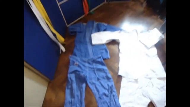 Unboxing "orientale" + Ringraziamento 150 Bros!!! смотреть онлайн