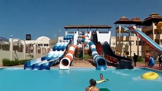 Хургада 2012, Макади Бэй, Аквапарк TIA Heights смотреть онлайн