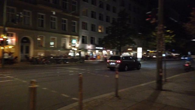 Berlin Night walking Mitte ?? [4K] (Hackescher Markt) Germany 2019 Berlin Nightlife смотреть онлайн