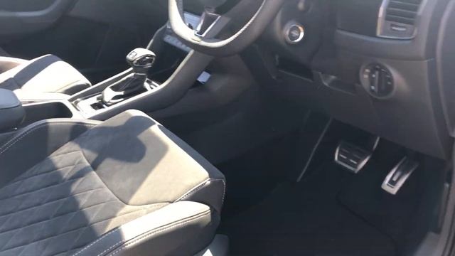 SKODA Kodiaq SportLine 4X4 2.0 TSI 180PS 2018 (18 Reg) DSG in Moon White (HD) смотреть онлайн