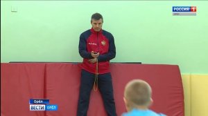 «Знак ГТО на груди у него!»