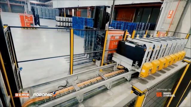 Автоматический погрузчик-штабелёр LGV. Замена батареи.