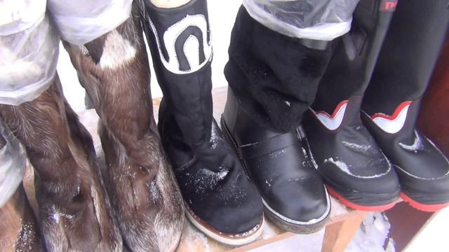 Унты из камуса (шкура с нижней части ноги животного) смотреть онлайн