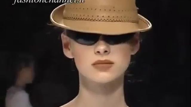 1 Катрина Балф Catriona Balfe 20001 on Kenzo Spring/ Summer Paris смотреть онлайн