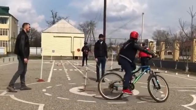 Безопасное колесо смотреть онлайн