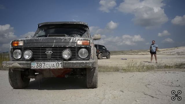 Mitsubishi PAJERO vs NIVA. Off-road 4x4. Cross-axling. НИВА против ПАДЖЕРО. Диагональное вывешивани смотреть онлайн