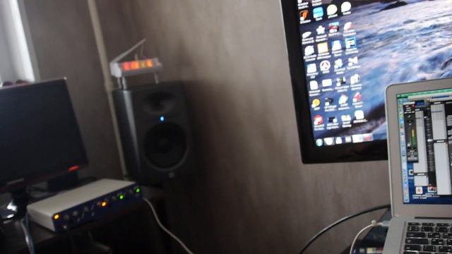 Александр Кузьмин домашняя студия смотреть онлайн