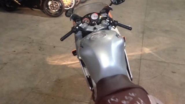 B3661 HONDA VTR 1000 видео смотреть онлайн