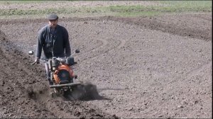 Фрезеровка огорода дизельным мотоблоком Карвер