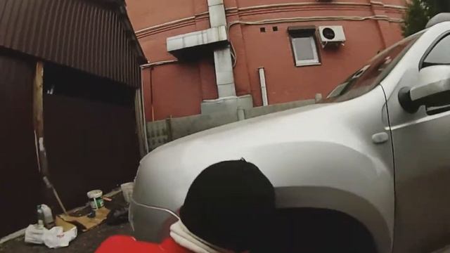 Замена передних тормозных колодок и дисков  на Renault Duster( Рено Дастер) 1.6 4×4