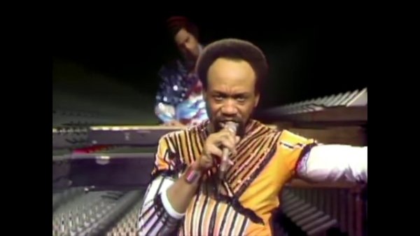 Earth, Wind & Fire - September