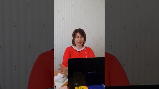 НЕСКОЛЬКО СЕКУНД НАЧАЛА УРОКА смотреть онлайн