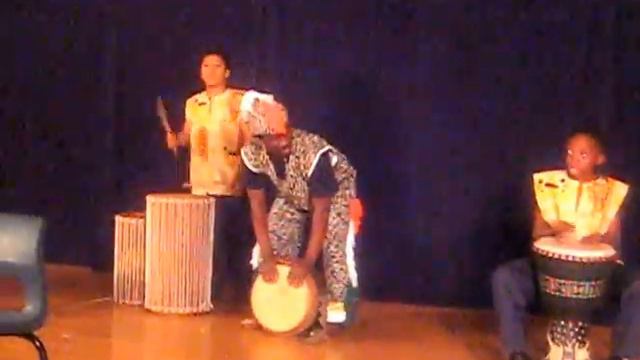 Jaden on Djembe & DunDuns Ausar Auset Kamit Prep (Winter Concert 12/17/10) смотреть онлайн