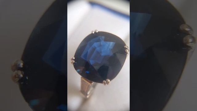 Сапфиры, Зональность Цвета, Оценка Сапфиров смотреть онлайн