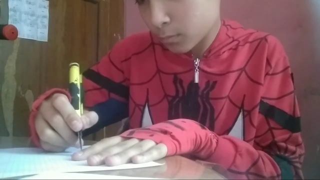 Как сделать Маску Человека-Паука