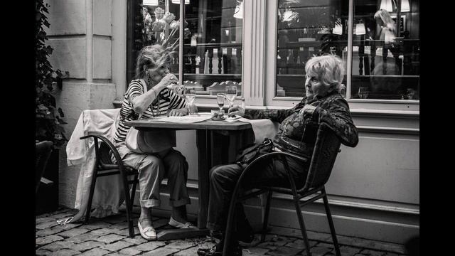 When the Selfish, Abused Victim Blames Everyone Else смотреть онлайн