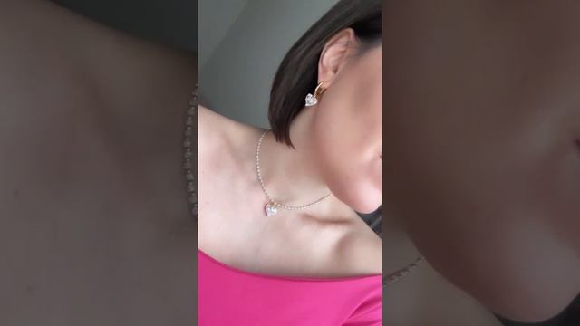 Чокер из белого циркона с кулоном сердце, позолота смотреть онлайн