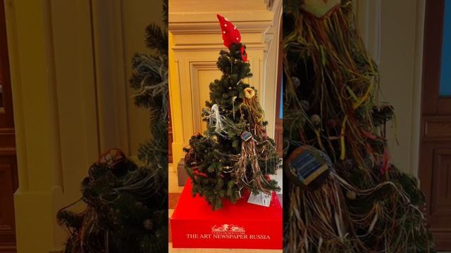 янв 2022 новогодние ели в универмаге на красной площади в москве смотреть онлайн