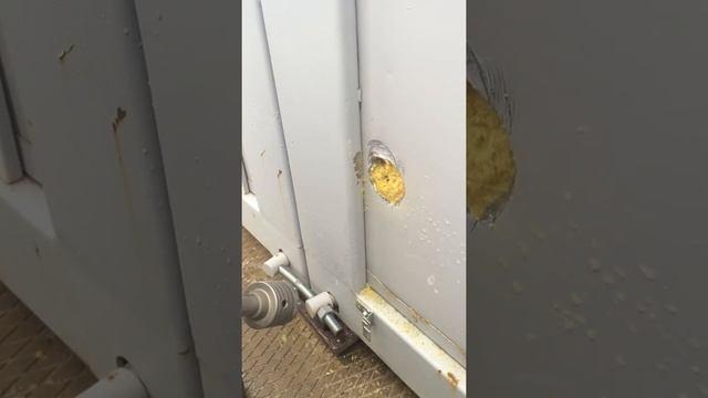 коронкой по бетону сверлим сэндвич панель (+18) смотреть онлайн