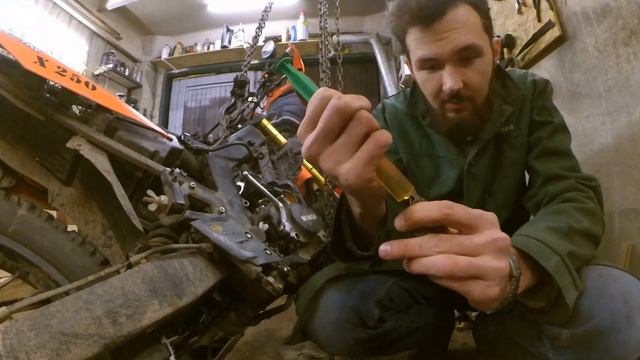 Промер камеры сгорания. смотреть онлайн