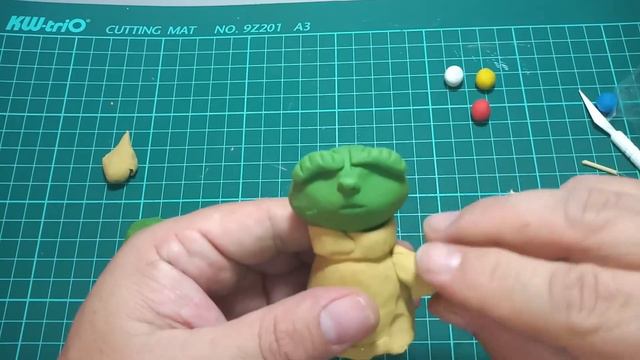 TUTORIAL PLASTILINA YODA BABY