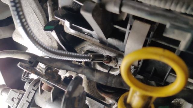 Changer les Bougies de Préchauffage Trafic 3 1.6 dCi ♨️ смотреть онлайн