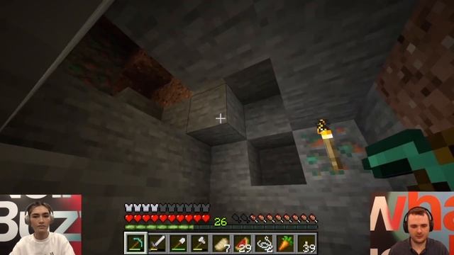 Moonward Plays Minecraft | Netflix's New Subscription Model смотреть онлайн