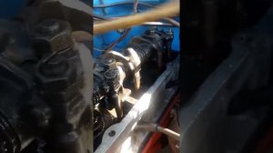 Двигатель 402, нет смазки на коромысле + разбиты направляйки