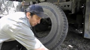КАК РАЗБОРТИРОВАТЬ КОЛЕСО НА КАМАЗЕ.