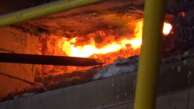 Ремонт прогара на стекловаренной печи смотреть онлайн