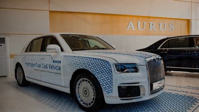 Водородный Aurus Senat показали во Владивостоке смотреть онлайн