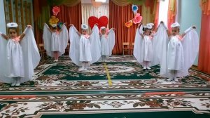 Танец ангелов в детском саду