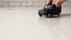 Учим марки машин. Внедорожники, которые у меня есть. Развивающее видео для детей.